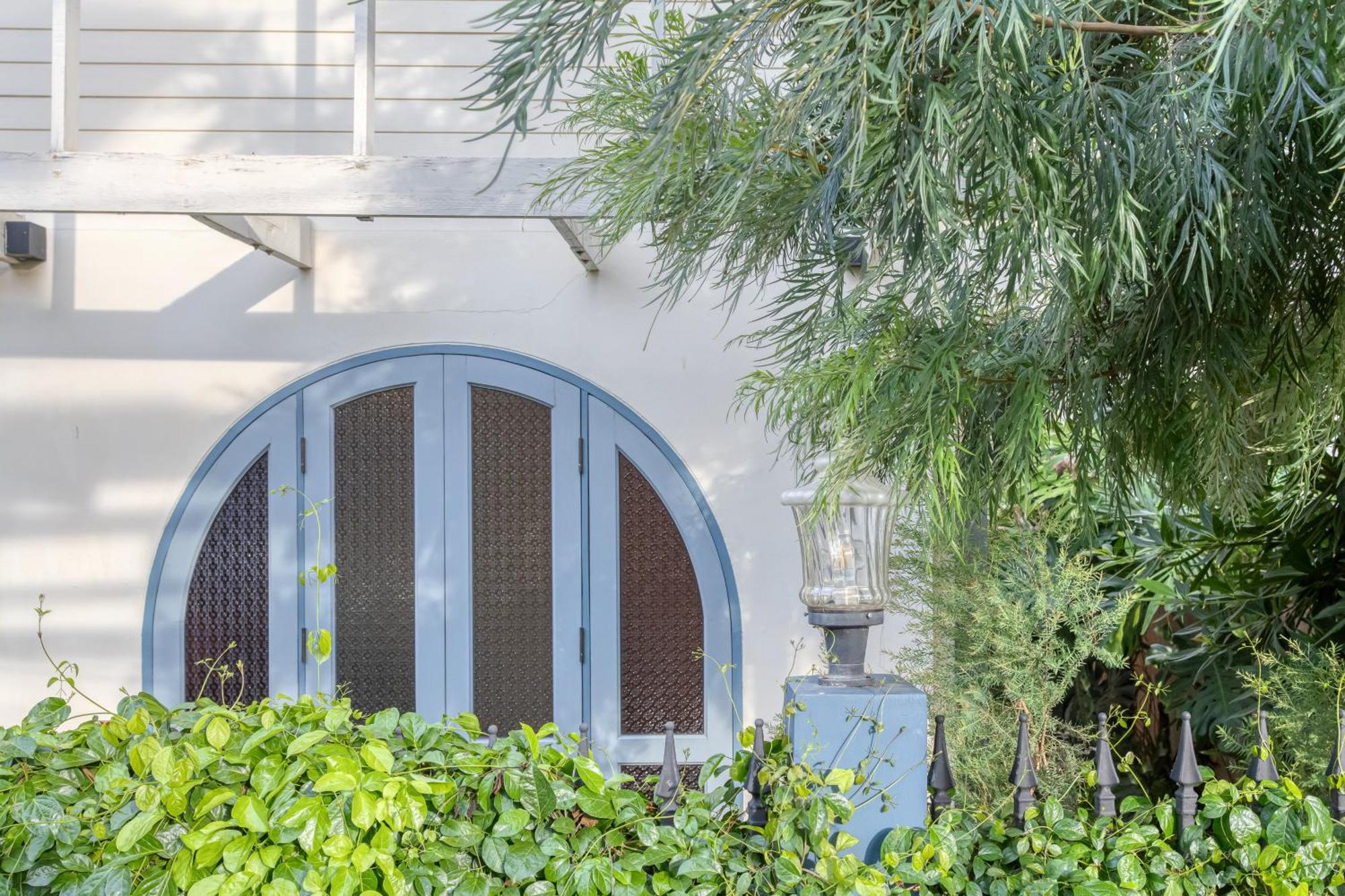 Bed and Breakfast Priya Boutique House Bangkok Exterior foto